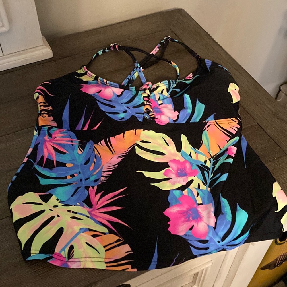NWOT SO Swim top